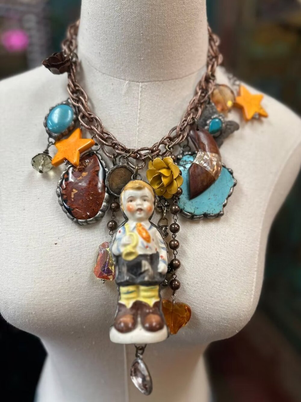 Art by Amy Labbe - Thorn Haze Necklace - Picture 2 of 4